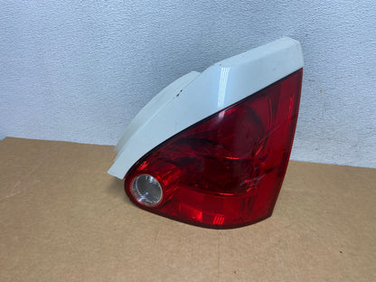 2004 2005 2006 2007 2008 Nissan Maxima Right Passenger Tail Light AD4441 LK0