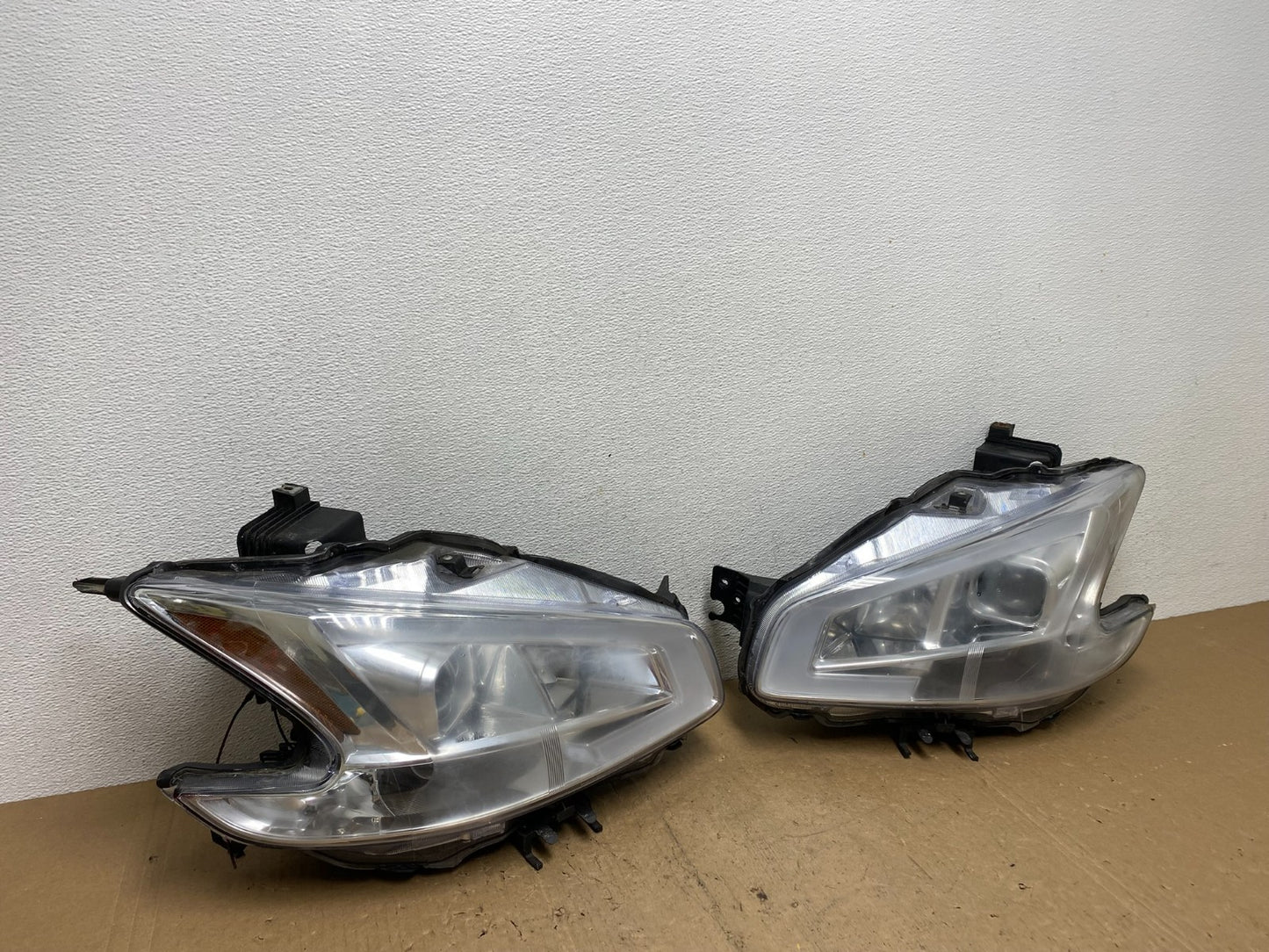 LED 2009 to 2014 Nissan Maxima Left+Right Set Side Headlights AC7187 DG2