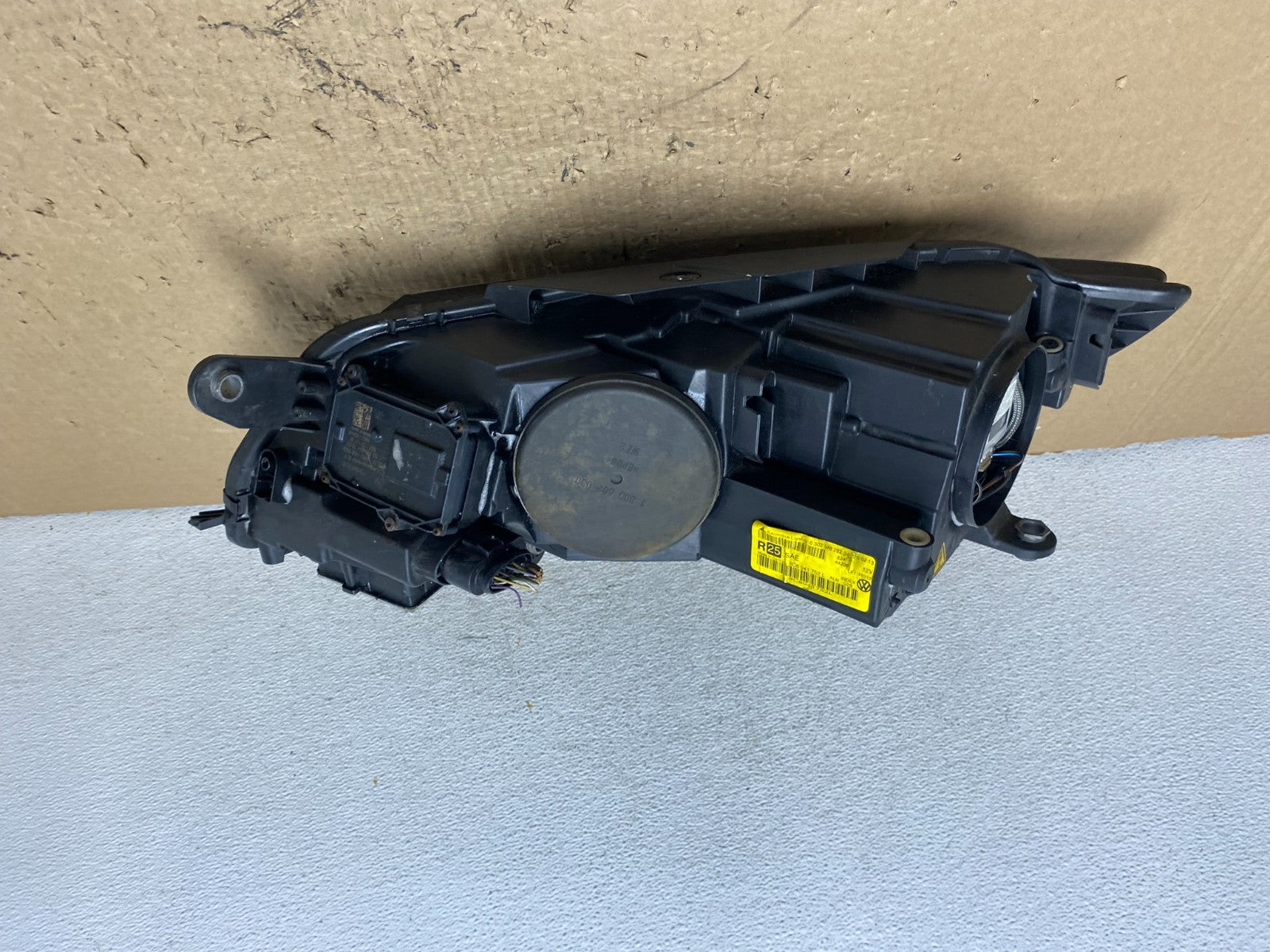 2013-2017 Volkswagen CC Right Passenger HID Headlight AFS Adaptive LED AF8377 DG5