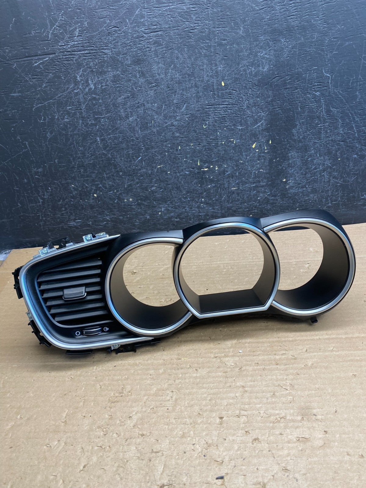 2014 2015 Kia Optima Front Speedometer Dash Radio Bezel Trim Air Vent AG6474 DG0