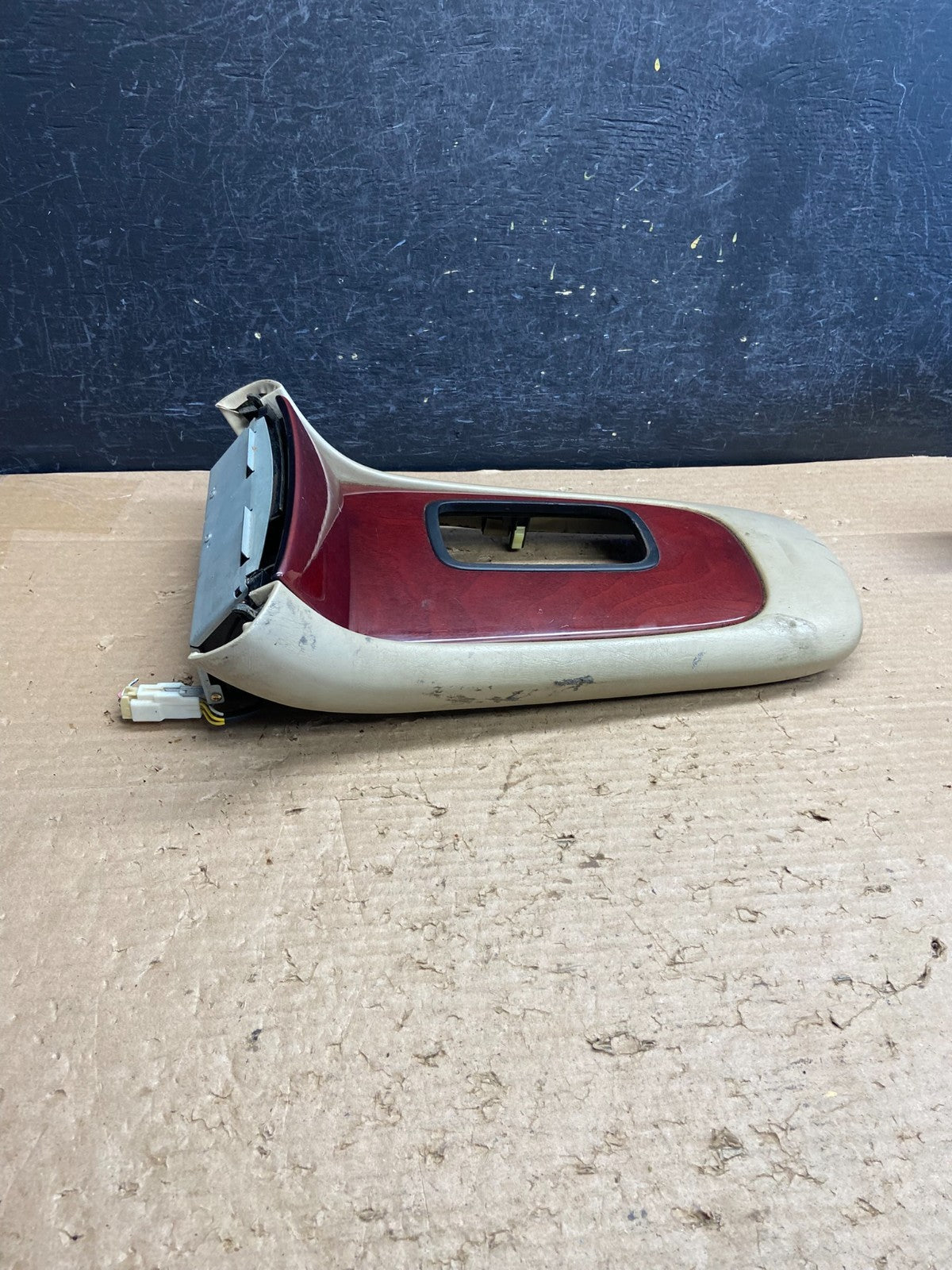 2002 to 2006 Lexus ES300 ES330 Center Console Shifter Bezel Trim AG8679 DG2