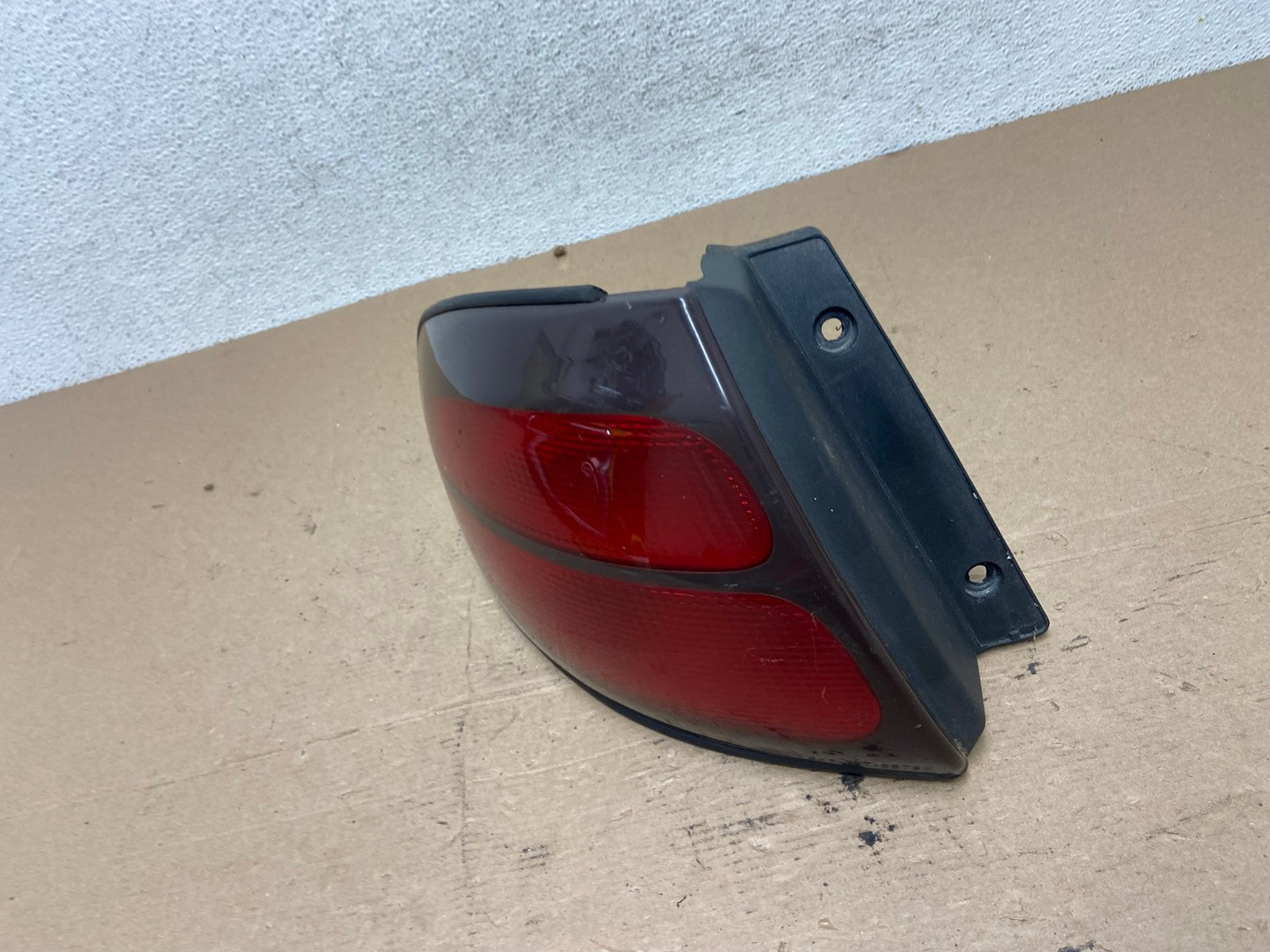 1998 - 1999 Ford Taurus Wagon Sedan Left Driver Side Tail Light AF4538 LK1
