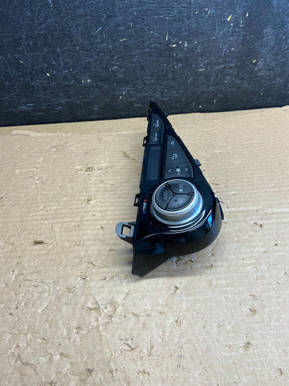 2015 2016 2017 Toyota Prius C A/C Heater Climate Control Unit Switch af2696 DG1