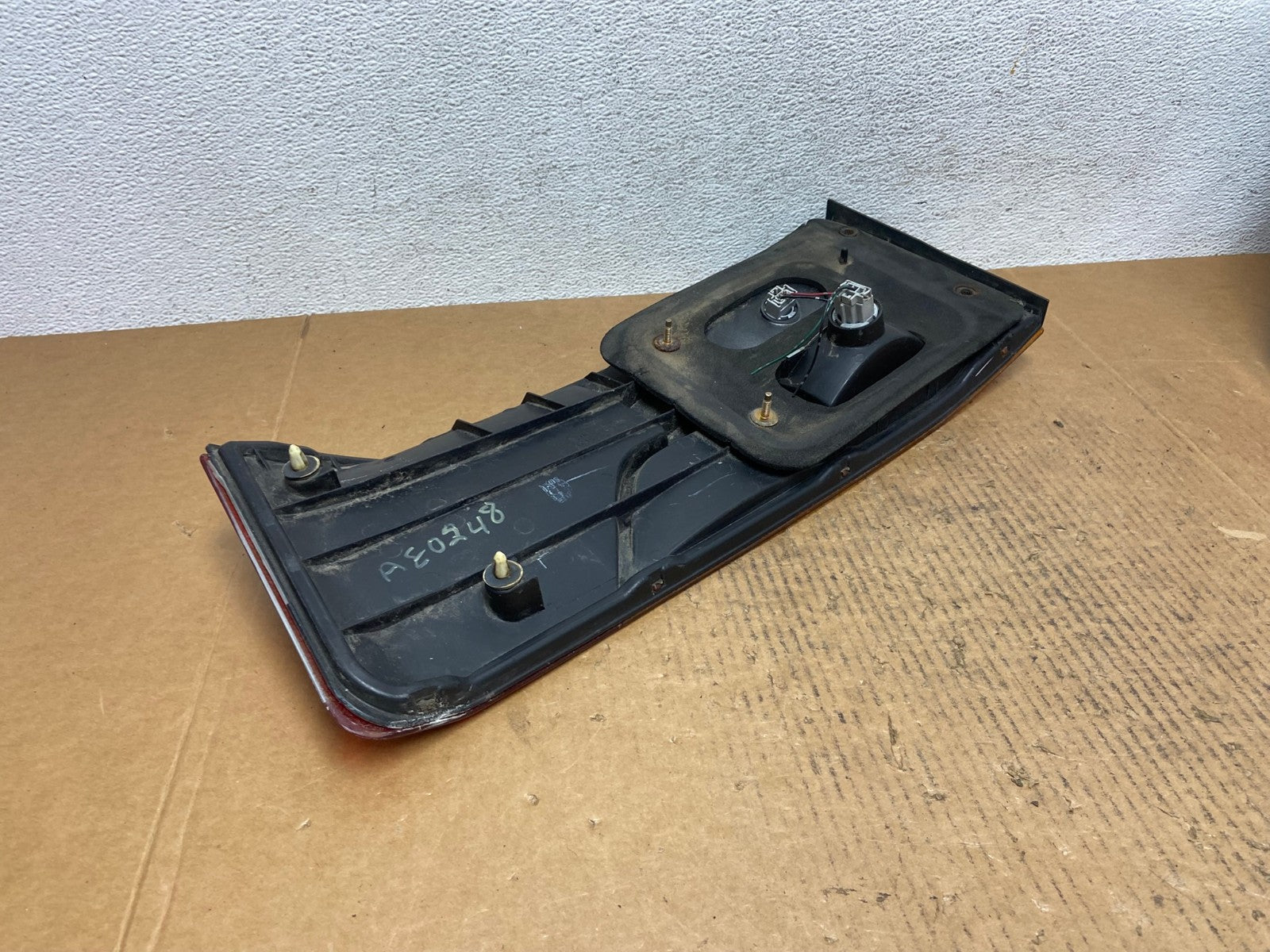 2002 2003 2004 Honda Odyssey Left Driver LH Side Tail Light Inner AE0248 LK5
