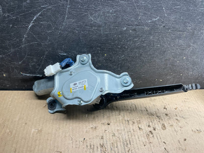 2013 - 2017 Hyundai Elantra GT Rear Glass Windshield Wiper Motor U9172 DG6