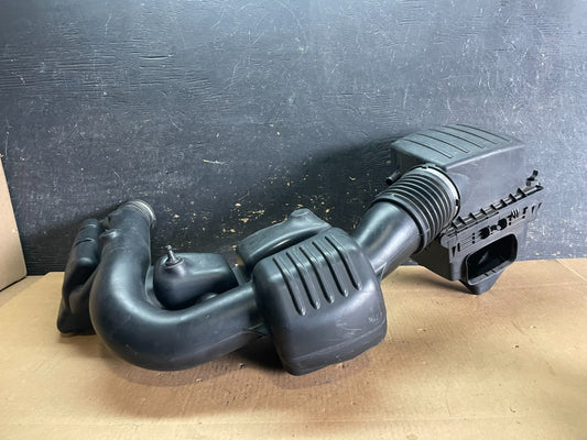 2011 - 2013 Dodge Durango 3.6L Resonator Air Intake Tube z8233 DG0