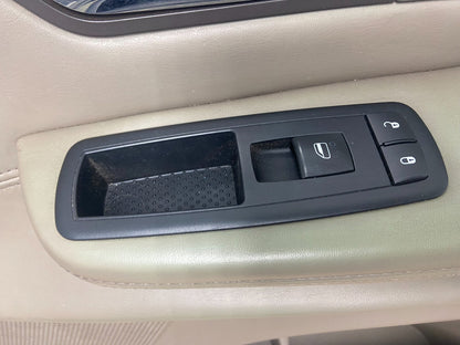 2009-2014 Volkswagen Routan Right Passenger RH Side Panel Door OEM D97423