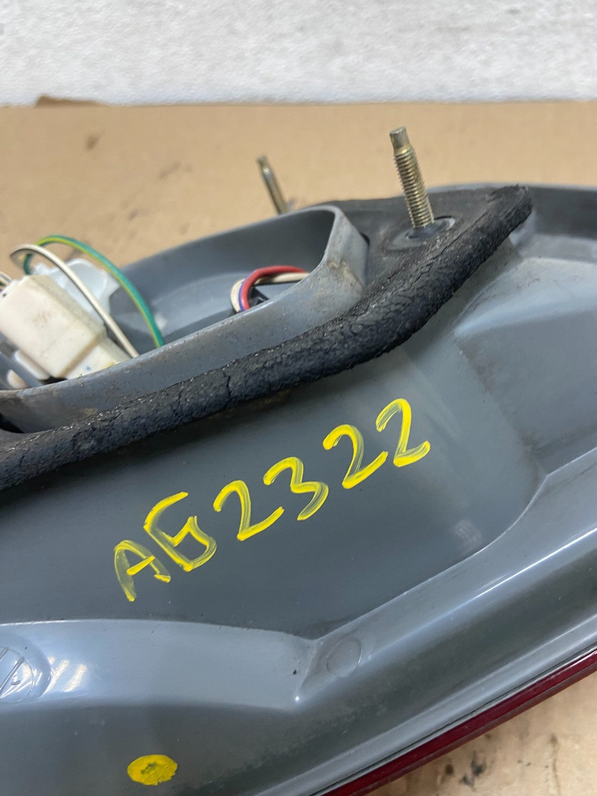 1998 to 2002 Chevrolet Prizm Right Passenger Rh Side Tail Light AG2322 DW6