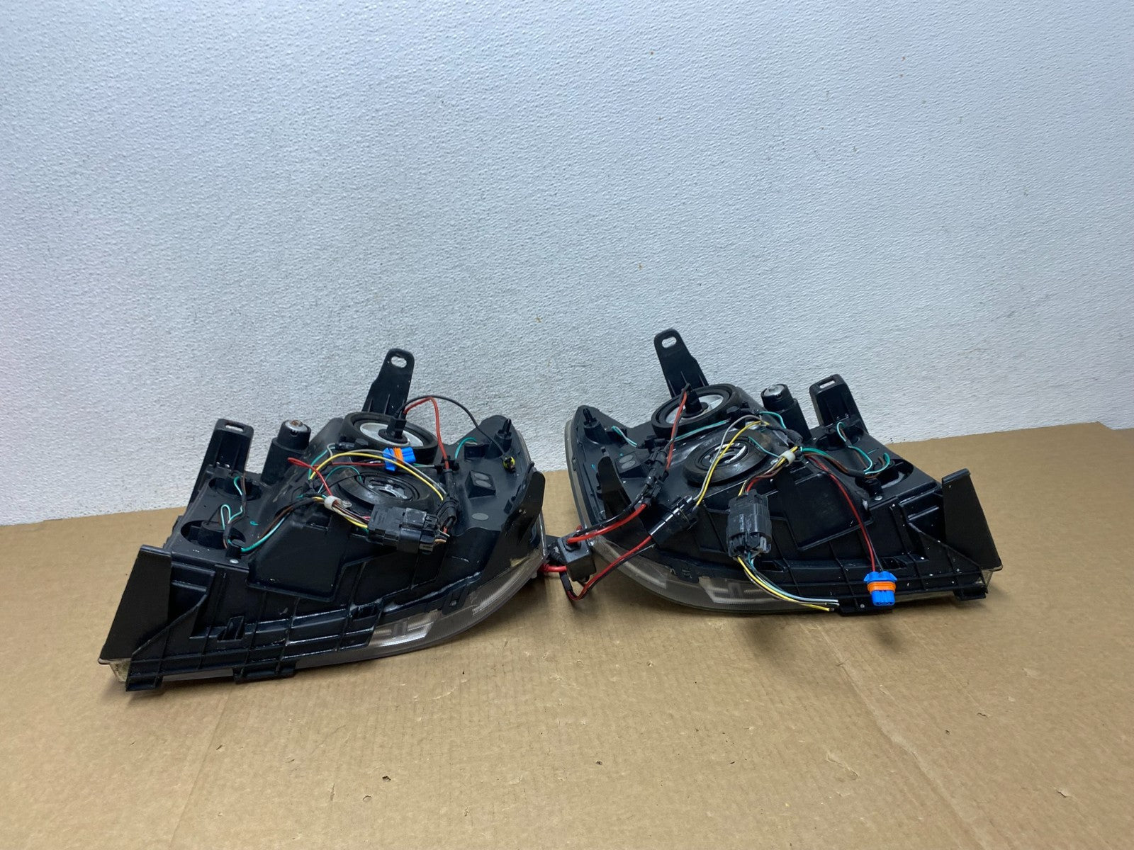 2007 - 2014 GMC Sierra Left+Right Set LED Headlights AF9532 DG6