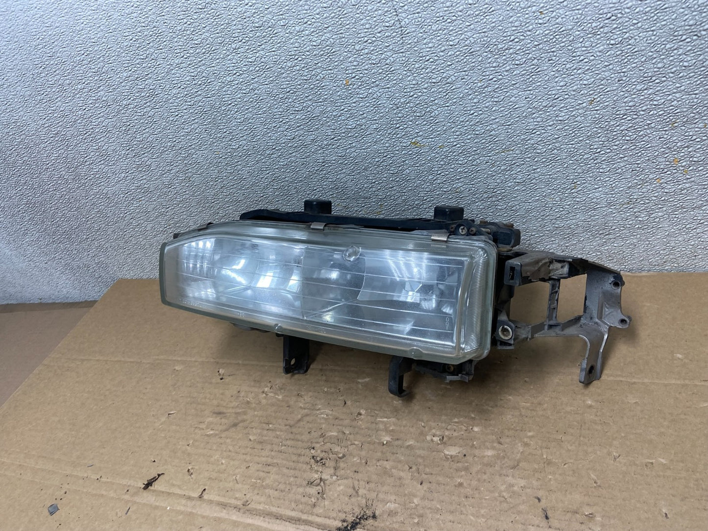 1990 to 1991 Honda Accord Left Driver LH Side Headlight Oem AB4609 DG1