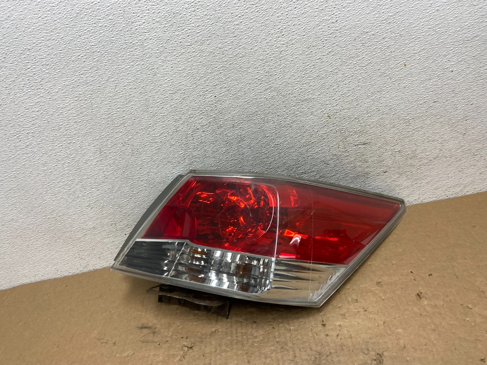 2008 to 2012 Honda Accord Sedan Tail light Right Passenger RH Side AF8074 DW0