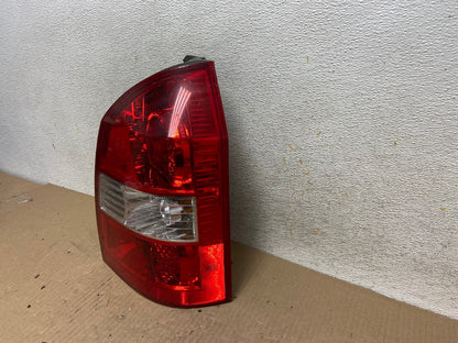 2005 to 2009 Hyundai Tucson Right Passenger Rh Tail Light AH5877 LK2