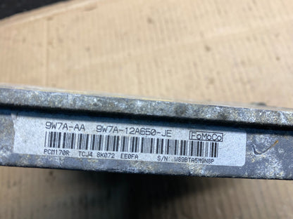 2009 Ford Crown Victoria Engine Control Unit ECU Computer Module y1139 DG4