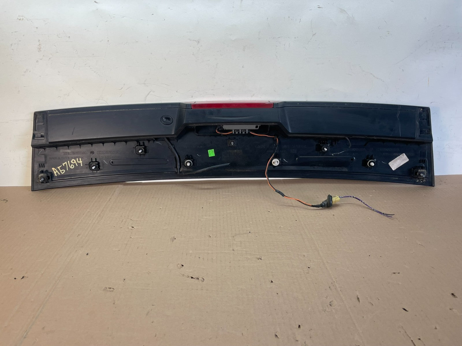 2011 to 2017 Honda Odyssey Rear Trunk Spoiler Gate AG7694 DG4