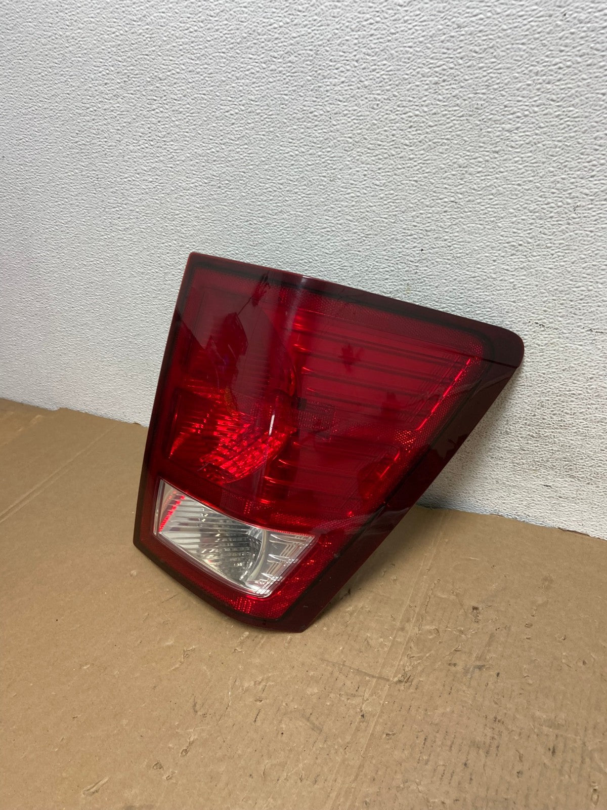 2007 to 2010 Jeep Grand Cherokee Right Passenger Tail Light AD8017 LK1