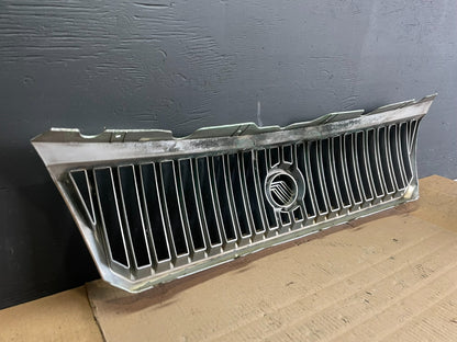 2002 to 2005 Mercury Mountaineer Front Upper Grill Grille Oem AB7576 DG7
