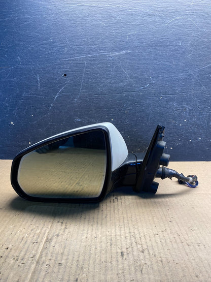 2010 to 2015 Cadillac SRX Left Driver Lh Side View Door Mirror Oem AA77789