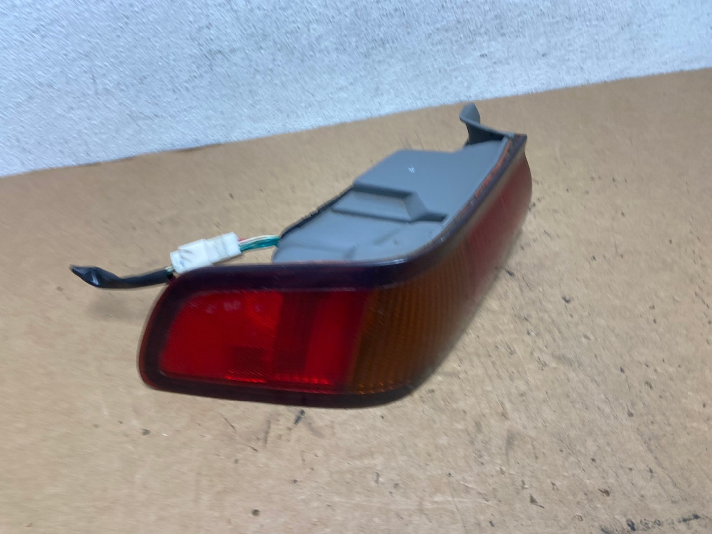 1997 1998 1999 Toyota Camry Tail Light Left Driver Rh Side AD5188 LK2