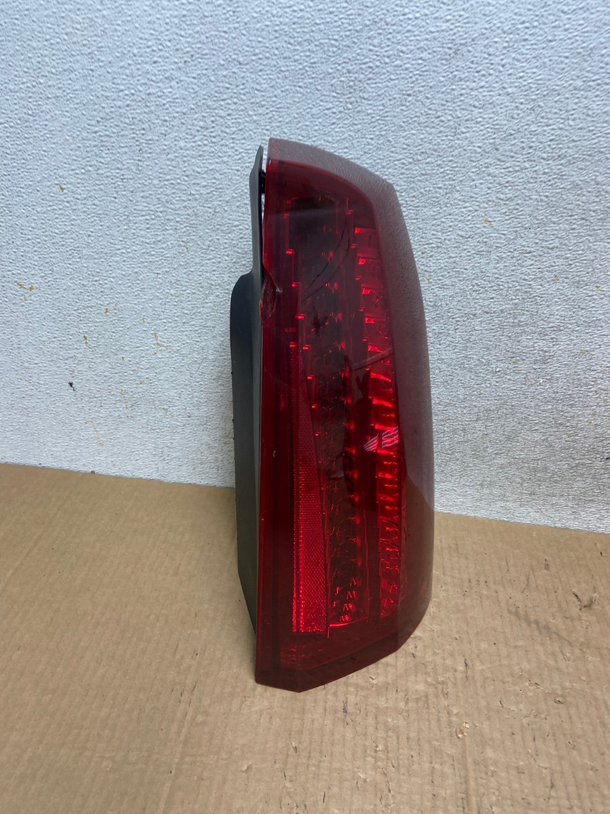 2005 2006 2007 Cadillac STS Right Passenger RH Side Tail Light AI5897 LK2
