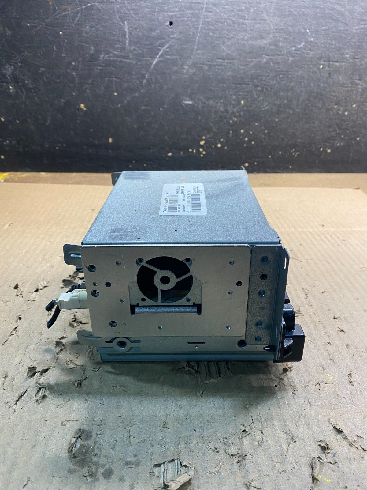 2013 to 2014 Dodge Charger Am Fm Cd Player Radio Receiver Z5393  DG2