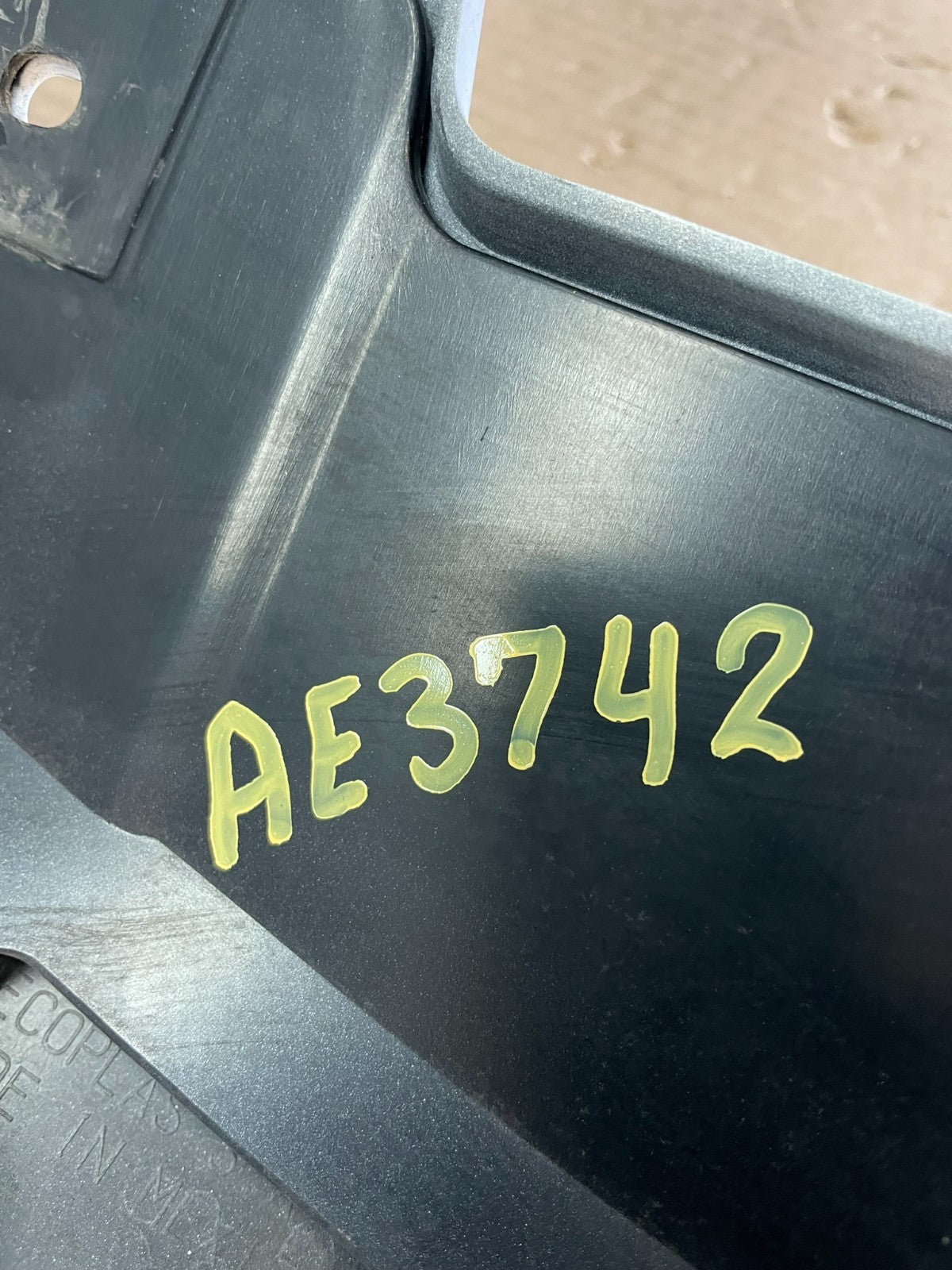 2014 - 2019 Nissan Versa Note Hatchback Front Upper Grill Grille AE3742 DG7