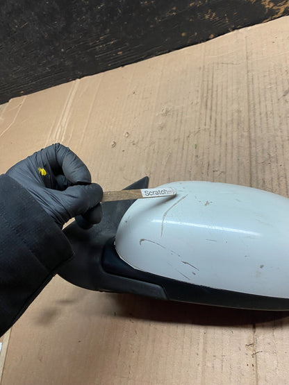 2000 to 2004 Infiniti i30 i35 Front Left Driver LH View Door Mirror OEM V9763 DG8