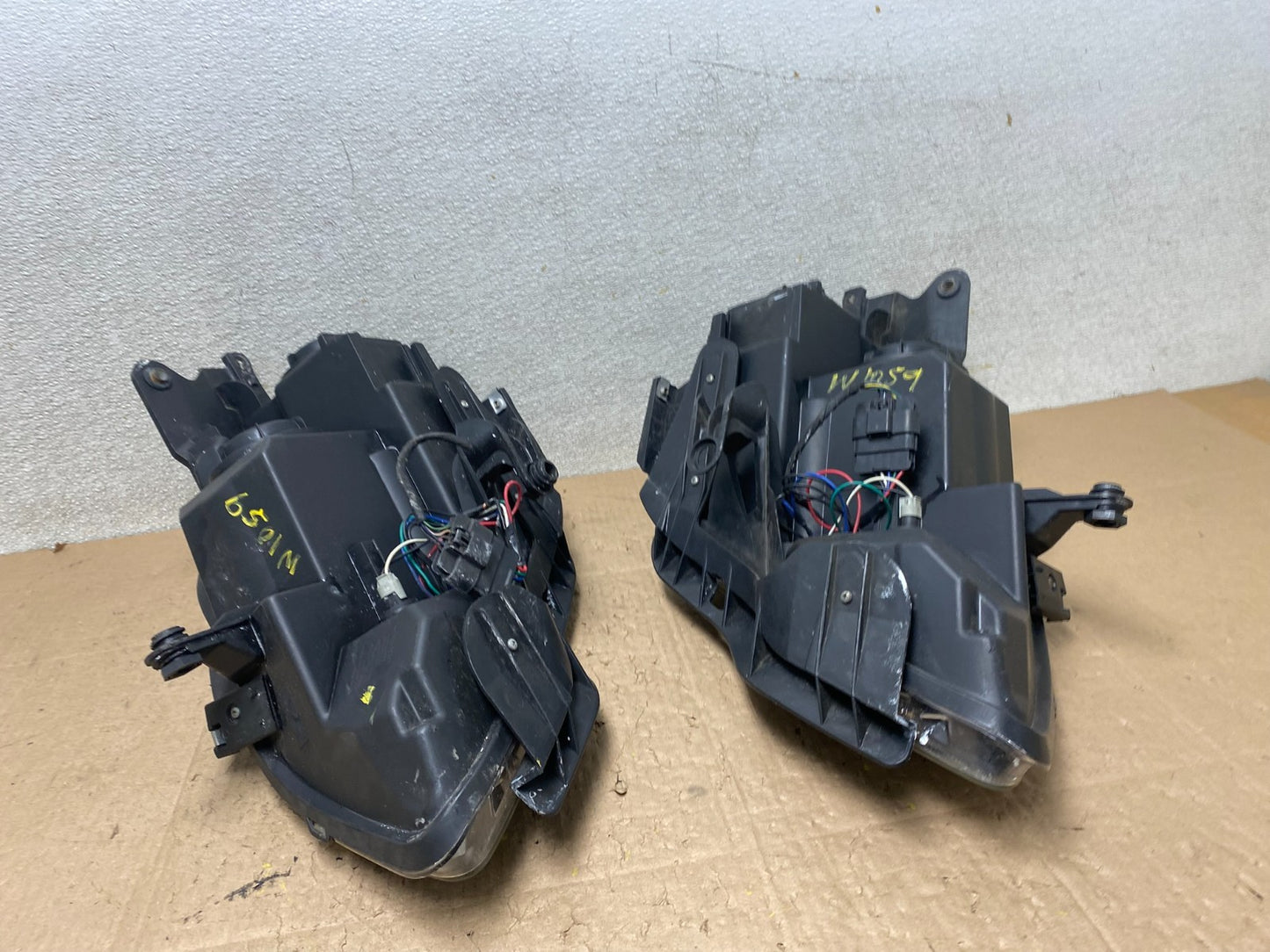 2007 to 2012 Gmc Acadia Left+Right Side Set LED Black Headlights  W1059 DG14