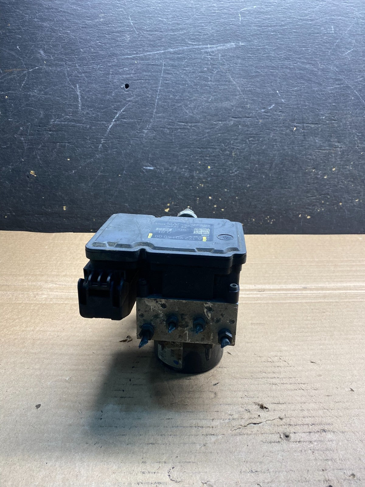 2012 to 2015 Mercedes W204 c250 ABS Anti Lock Brake Pump Module aa3251 DG3