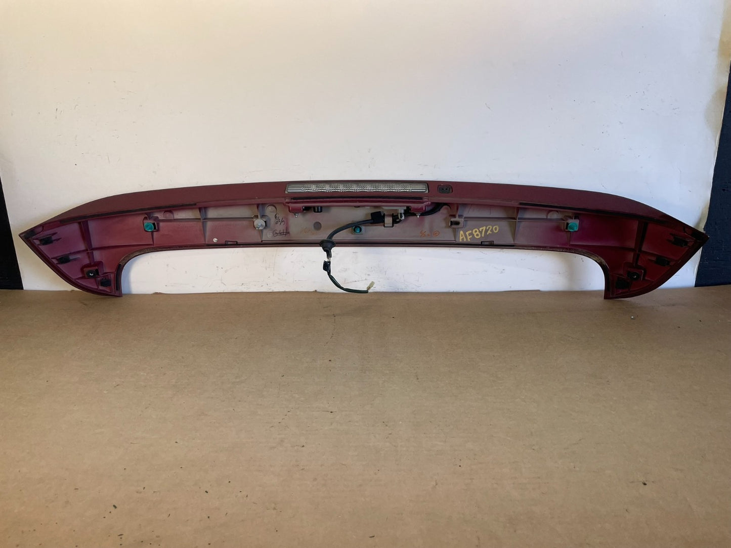 2008-2011 Subaru Impreza Hatchback Rear Upper Tailgate Roof Spoiler OE AF8720 DG3