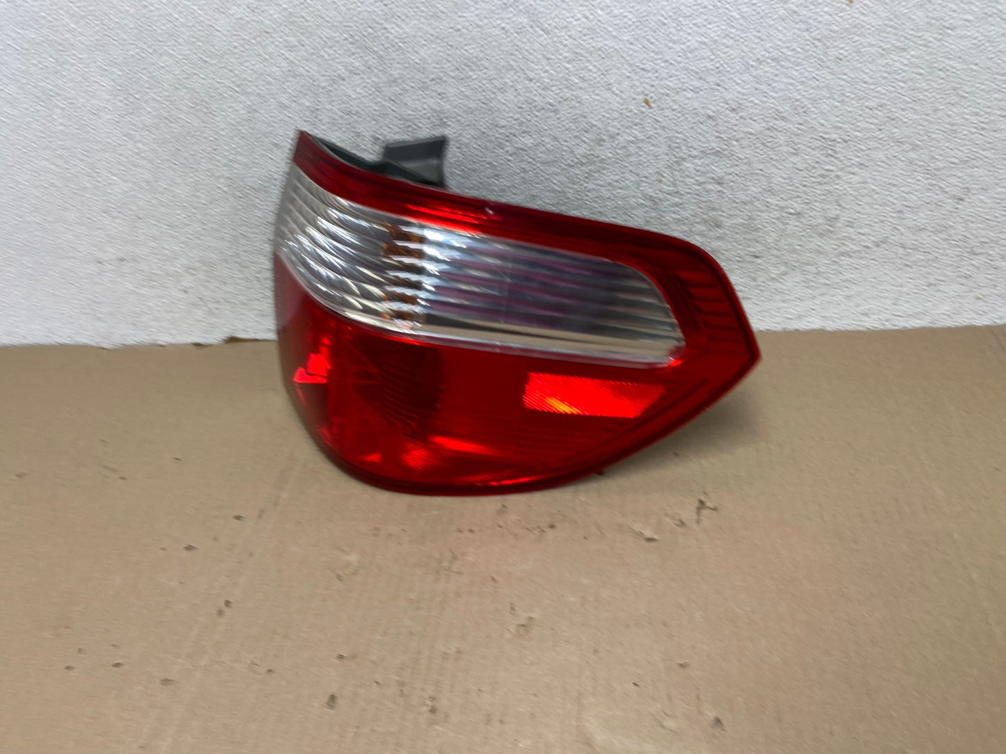 2005 2006 2007 Honda Odyssey Right Passenger RH Side Tail Light AG6869 LK1