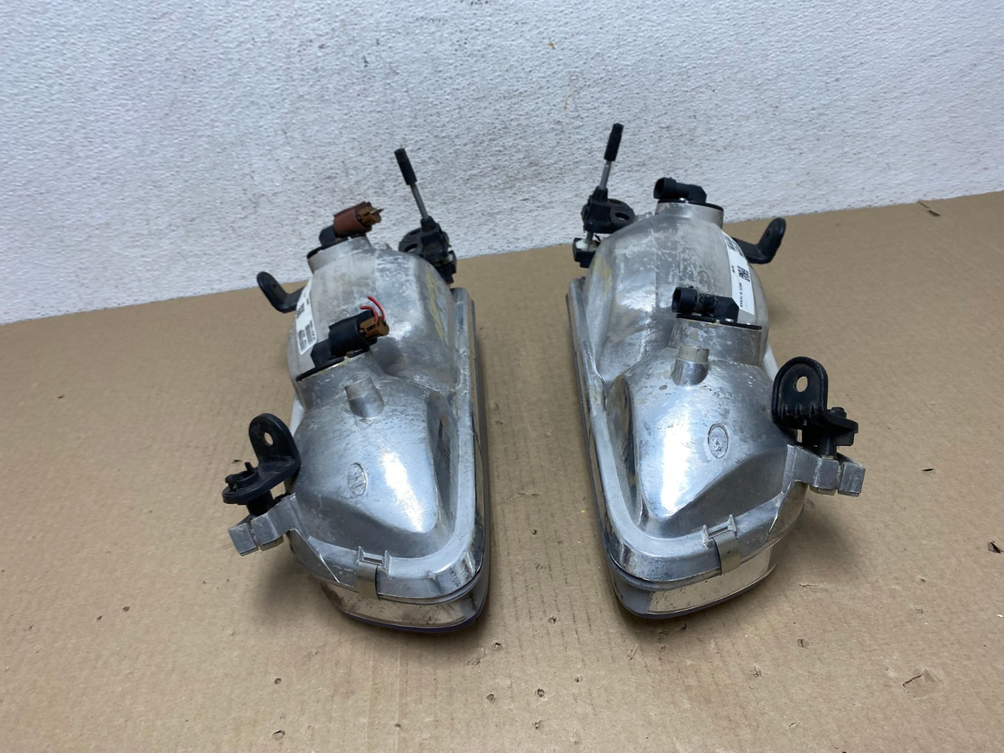 2000 to 2001 Toyota Camry Front Left+Right Side Headlights AE9486 LK6