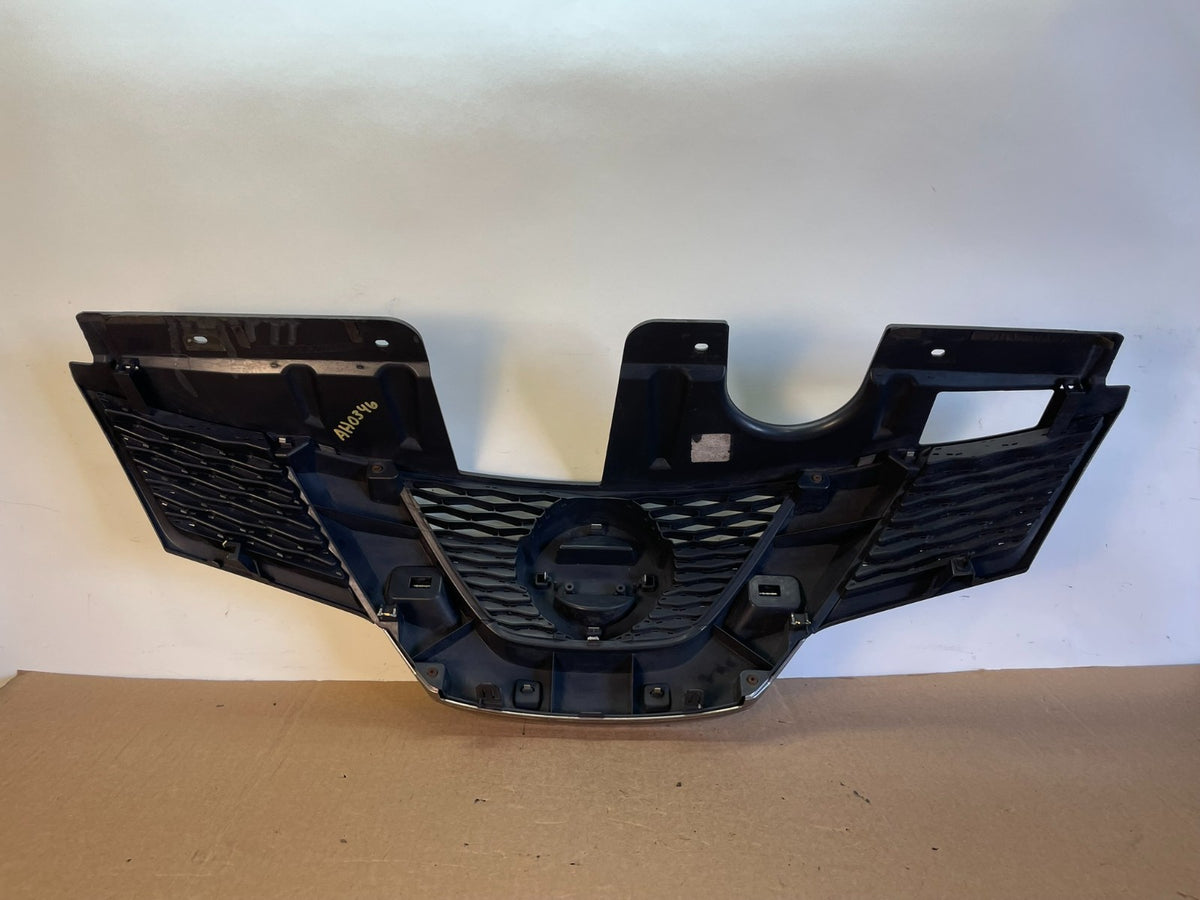 2014 2015 2016 Nissan Rogue Front Upper Chrome Grill Grille AH0346 DG6