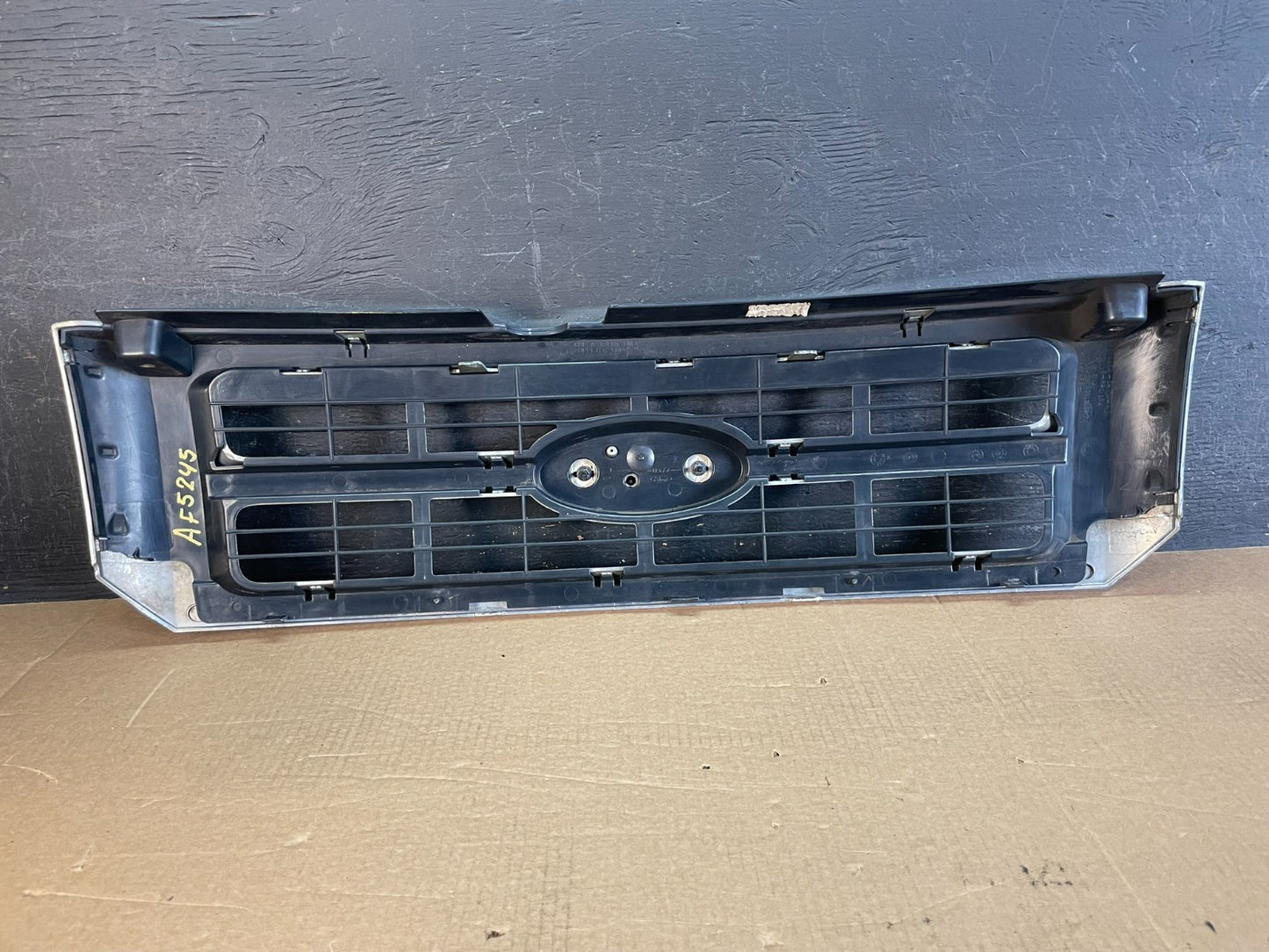 2008 to 2012 Ford Escape Front Upper Grill Grille AF5245 DW3
