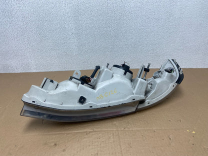 1997-2001 Lexus Es300 Right Passenger RH Headlight Halogen Oem AB6126 DW7