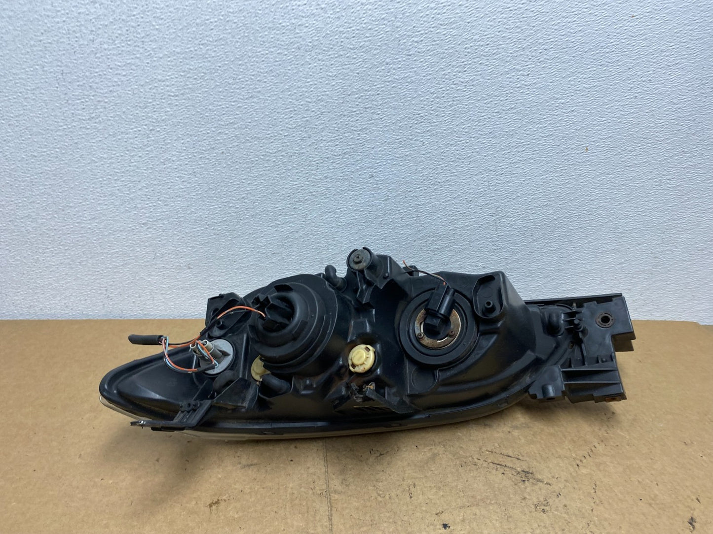 2004 to 2009 Mazda 3 Sedan Right Passenger Rh Side Headlight AC3573 DW6