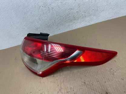 2013 to 2016 Ford Escape Right Passenger RH Side Tail Light AE9733 LK1