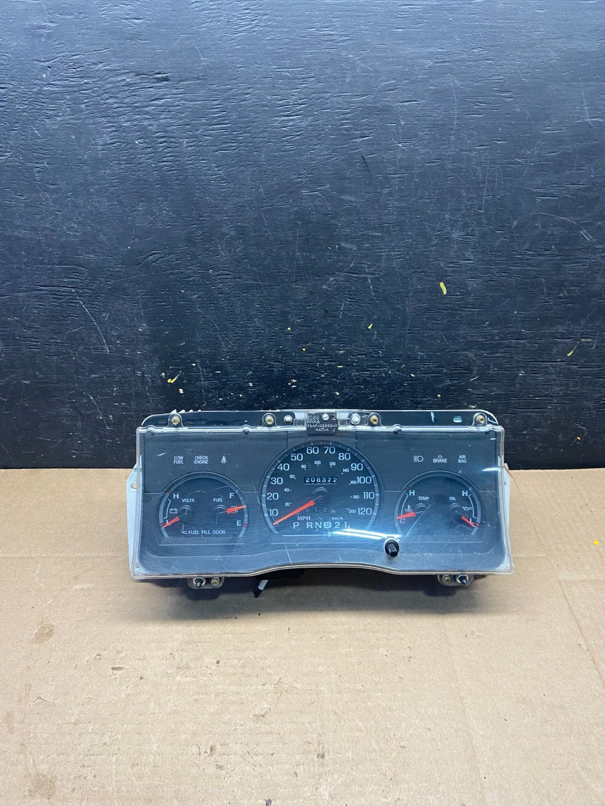 2001 to 2005 Mercury Grand Marquis Speedometer Cluster Gauge q2231 DG0