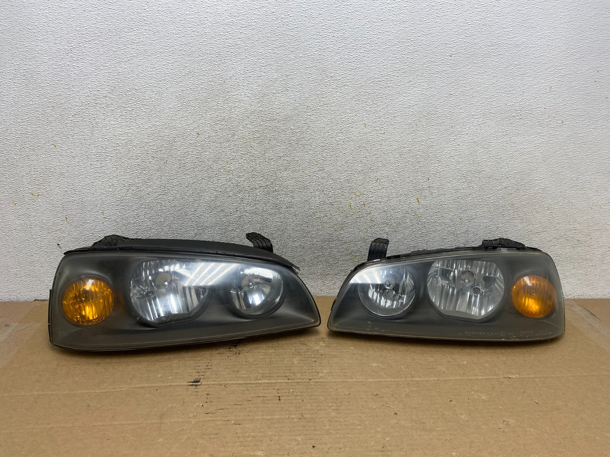2004 2005 2006 Hyundai Elantra Left+Right Set Halogen Headlights AH7894 DW0