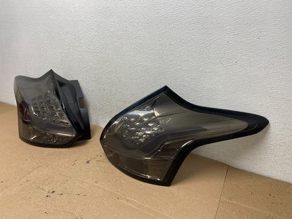 2015 to 2018 Ford Focus 4Dr Hatchback Right + Left Side Tail Lights AF47051