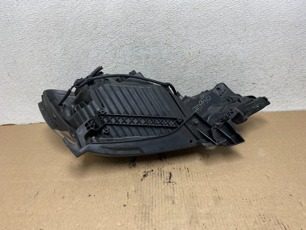 2018 to 2020 Honda Fit Left Driver LH Side Headlight Halogen AH0950 DG6