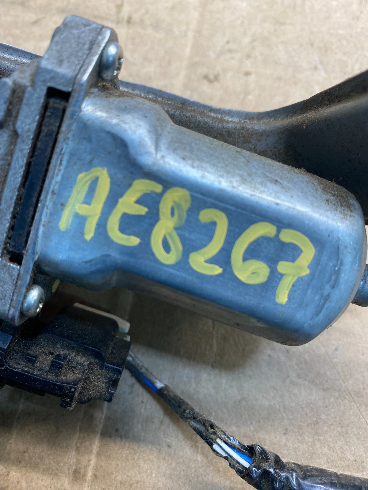 2008 to 2014 Scion xD Rear Wiper Motor ae8267 DG7