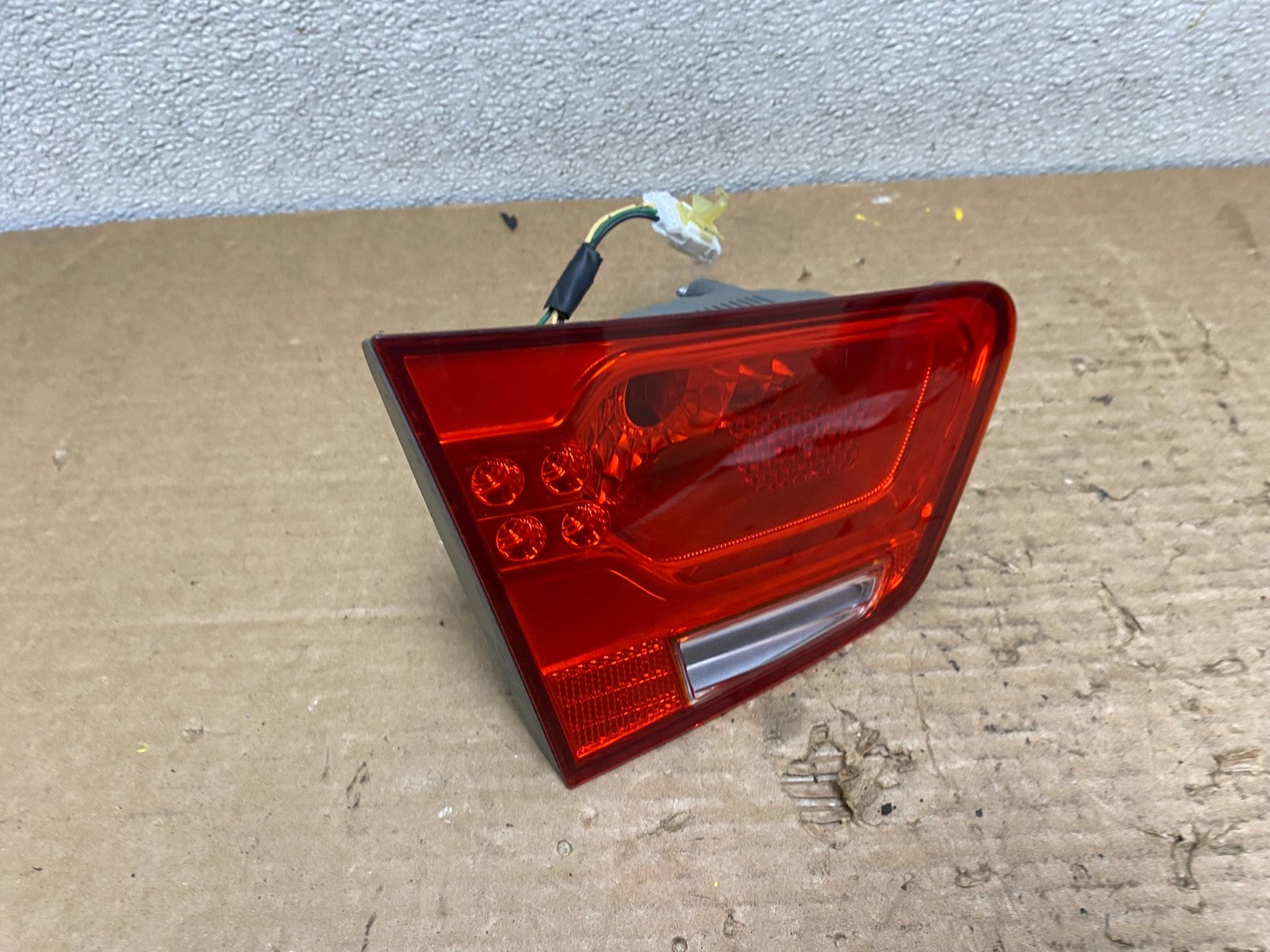 2010 to 2013 Kia Forte Left Driver LH Side Tail Light Inner Oem Z3009 PS2