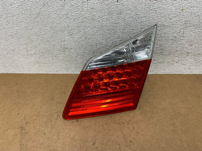 2009-2011 Hyundai Genesis Sedan Right Passenger Inner Tail Light AE3193 LK0