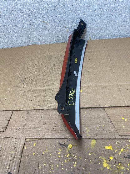 2003 to 2006 Volvo XC90 Right Passenger Side Upper Tail Light OEM O5760 DW8