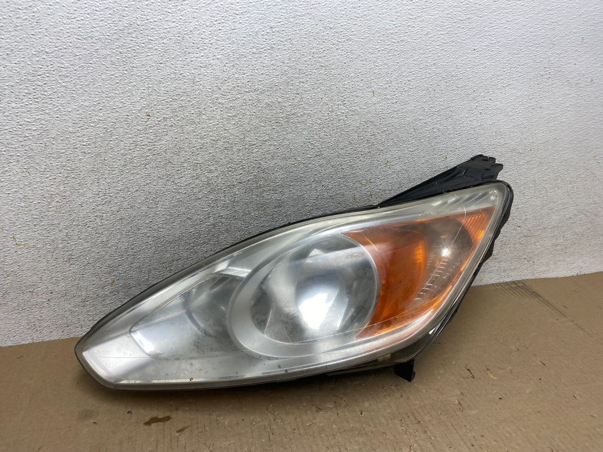 2013 to 2016 Ford C-MAX Left Driver LH Side Headlight AJ2223 DW0