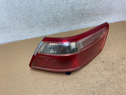 2007 2008 2009 Toyota Camry Right Passenger Side Tail Light AI3520 LK0