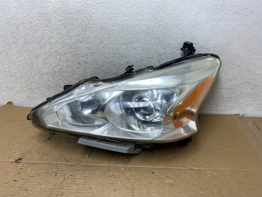 2013 2014 2015 Nissan Altima Left Driver LH Side Halogen Headlight AH8136 DW0