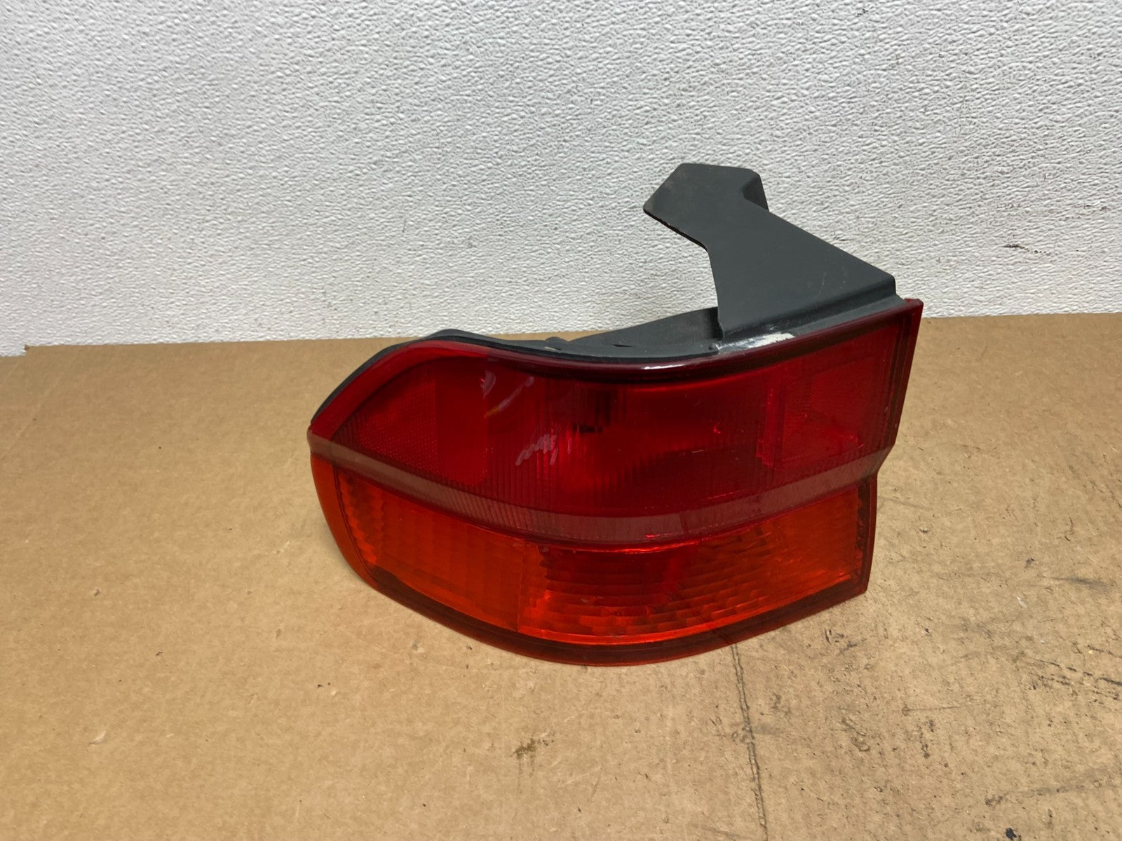 1999 2000 2001 Honda Odyssey Left Driver LH Side Tail Light OEM AC3456 DW0