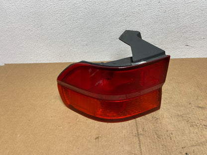 1999 2000 2001 Honda Odyssey Left Driver LH Side Tail Light OEM AC3456 DW0