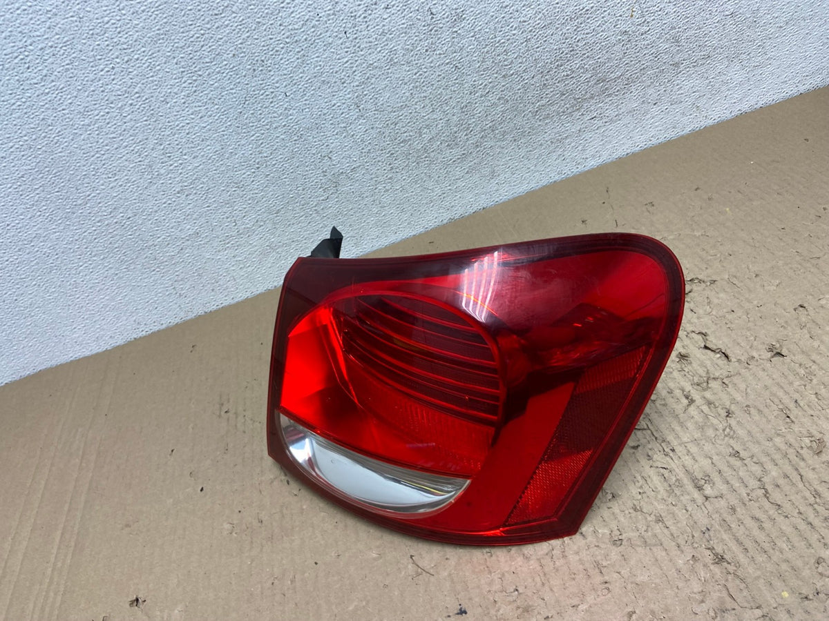 2006-2011 Lexus GS350 GS430 GS450H Right Passenger RH Tail Light AF2944 LK1